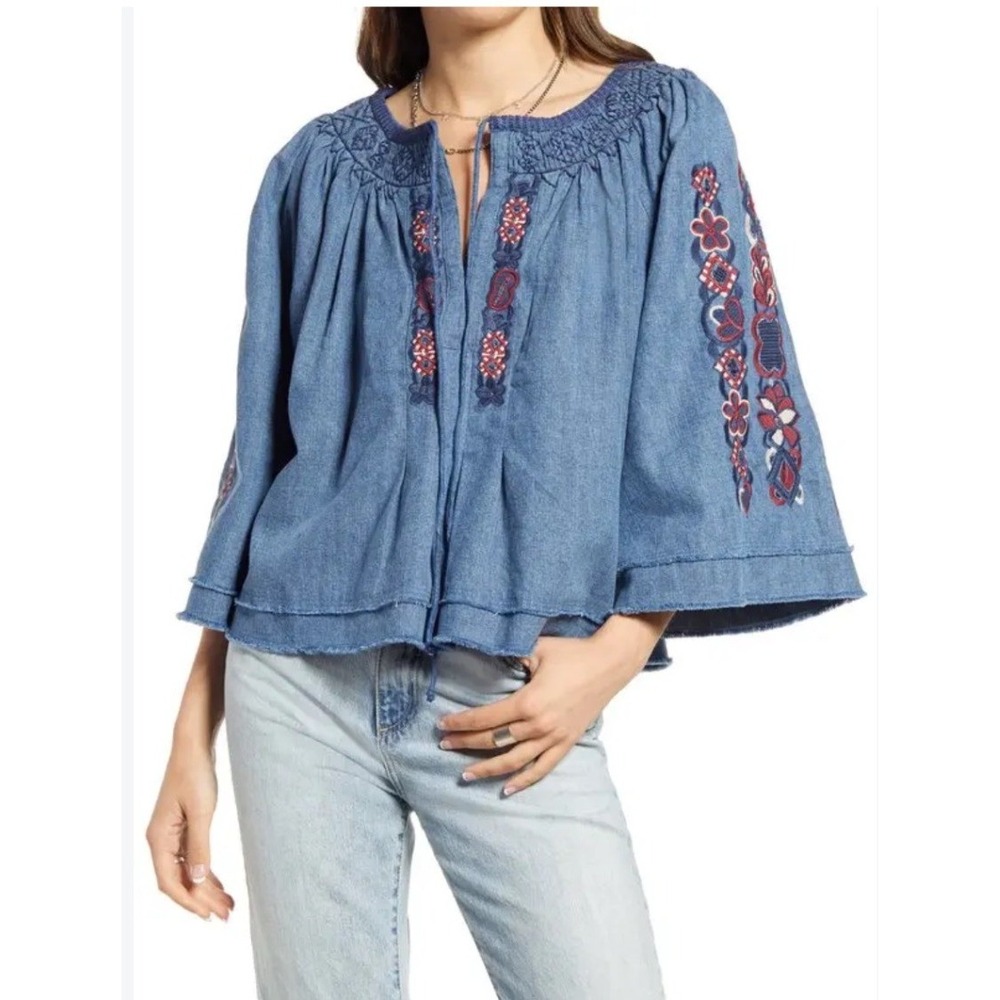 Free People Sun Valley Shirt Small Embroidered Chambray Boho Peasant Cottagecore
